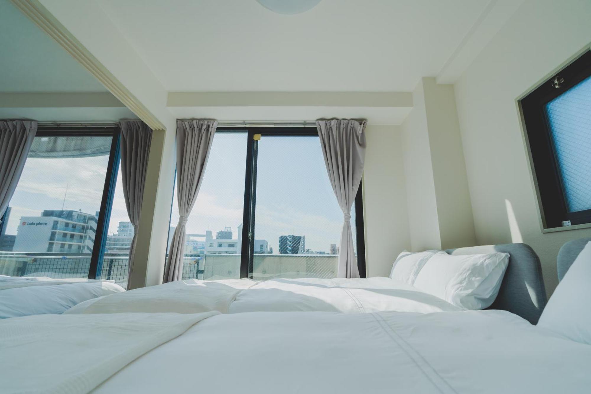 Blossom Coat Sakuragawa Aparthotel Osaka Ngoại thất bức ảnh