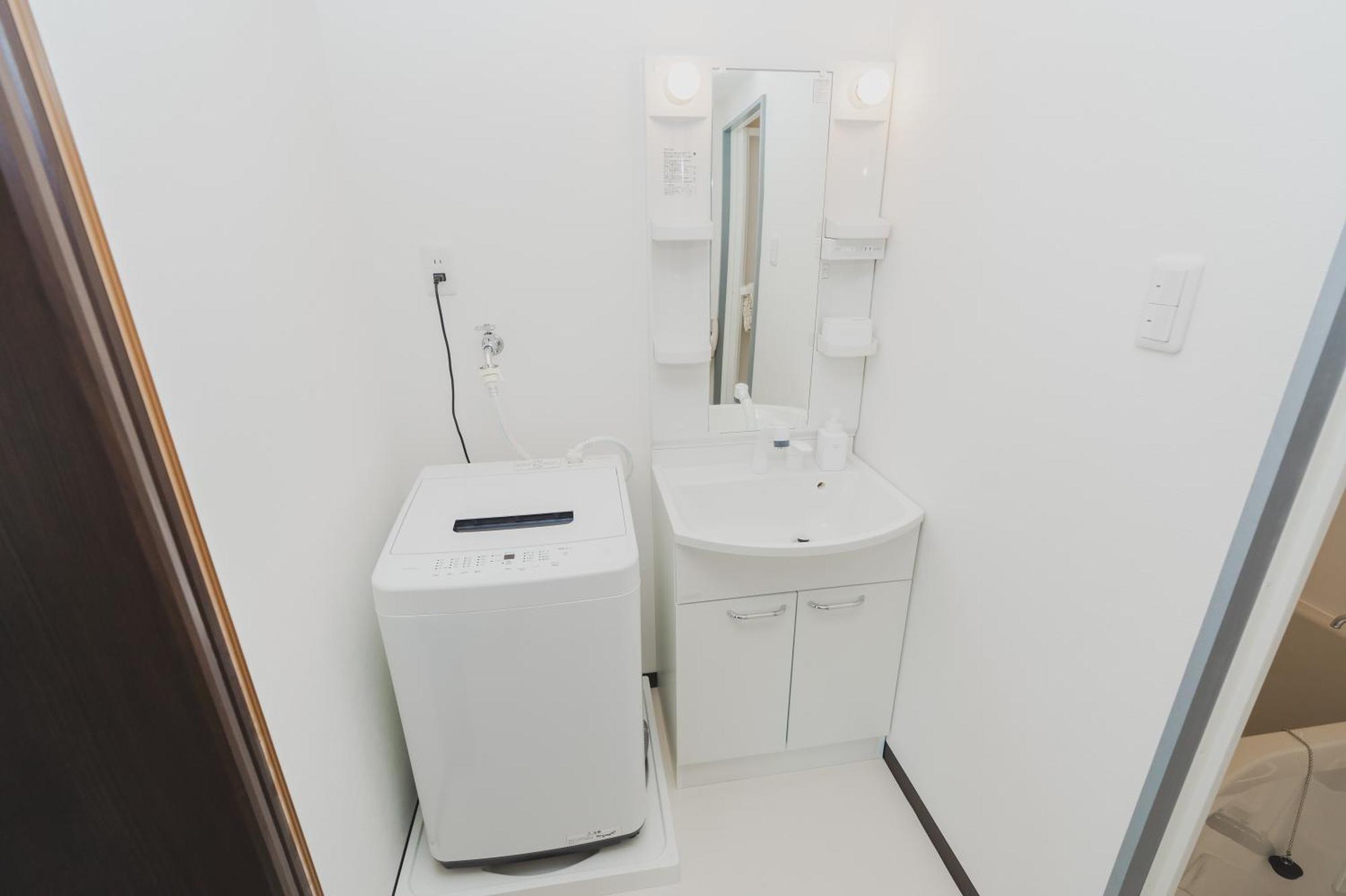 Blossom Coat Sakuragawa Aparthotel Osaka Ngoại thất bức ảnh