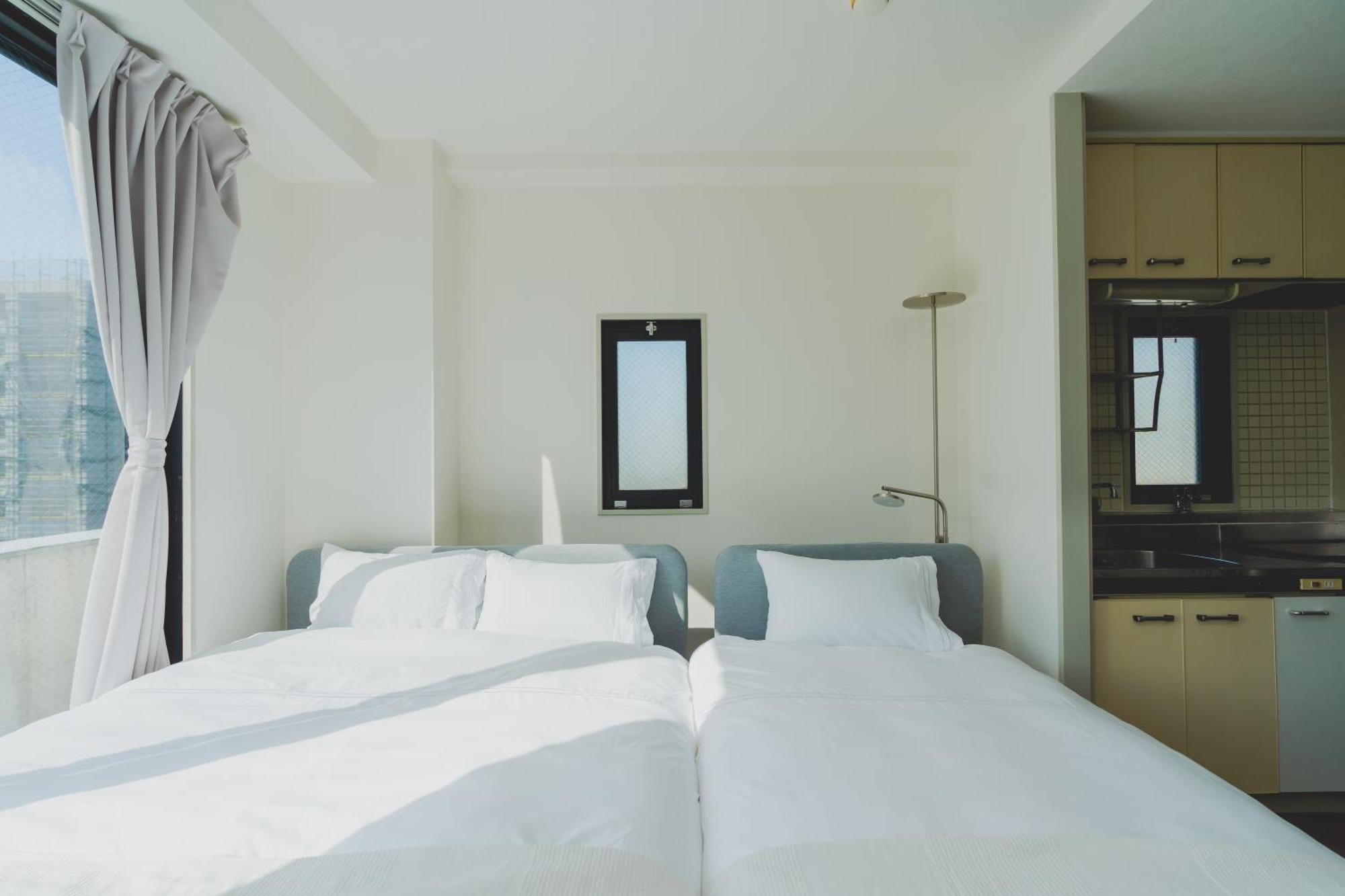 Blossom Coat Sakuragawa Aparthotel Osaka Ngoại thất bức ảnh