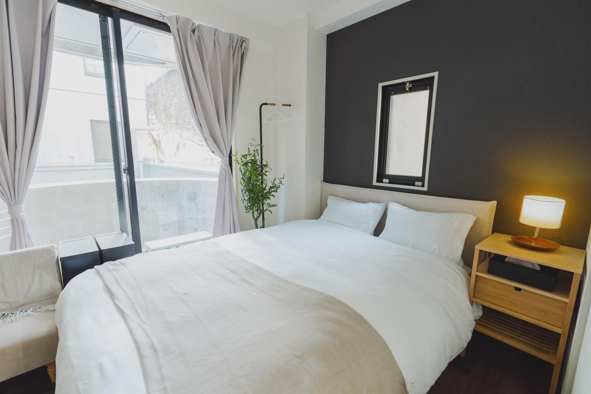 Blossom Coat Sakuragawa Aparthotel Osaka Ngoại thất bức ảnh